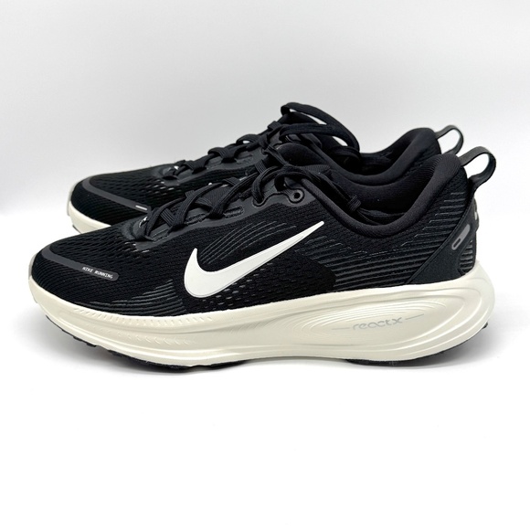 Nike Vomero 18 Youth 5.5Y / Womens 7 Black Shoes New Running HQ2157-004 - Picture 3 of 11